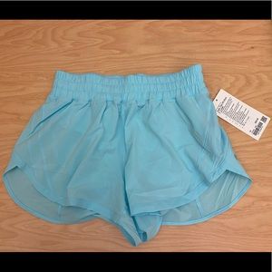 Lululemon women’s track that high-rise short 3”